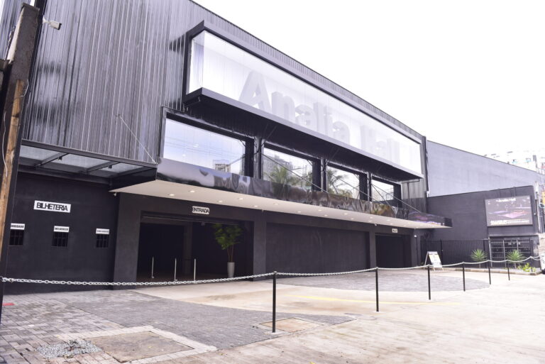 FACHADA-DIA-scaled.jpg